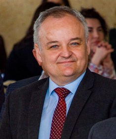 Kuzyshyn_cr.jpg