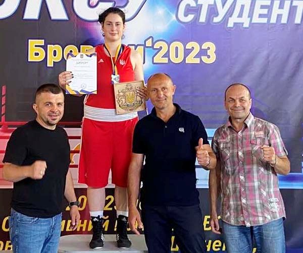 boks studeny vovk airapetian 06 2023 600 4