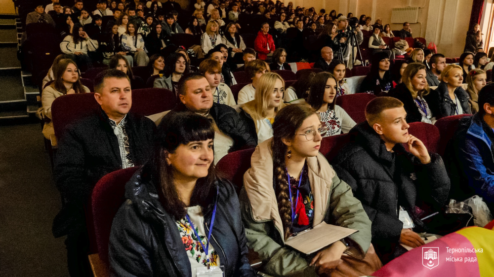 forum-241025-1.jpg