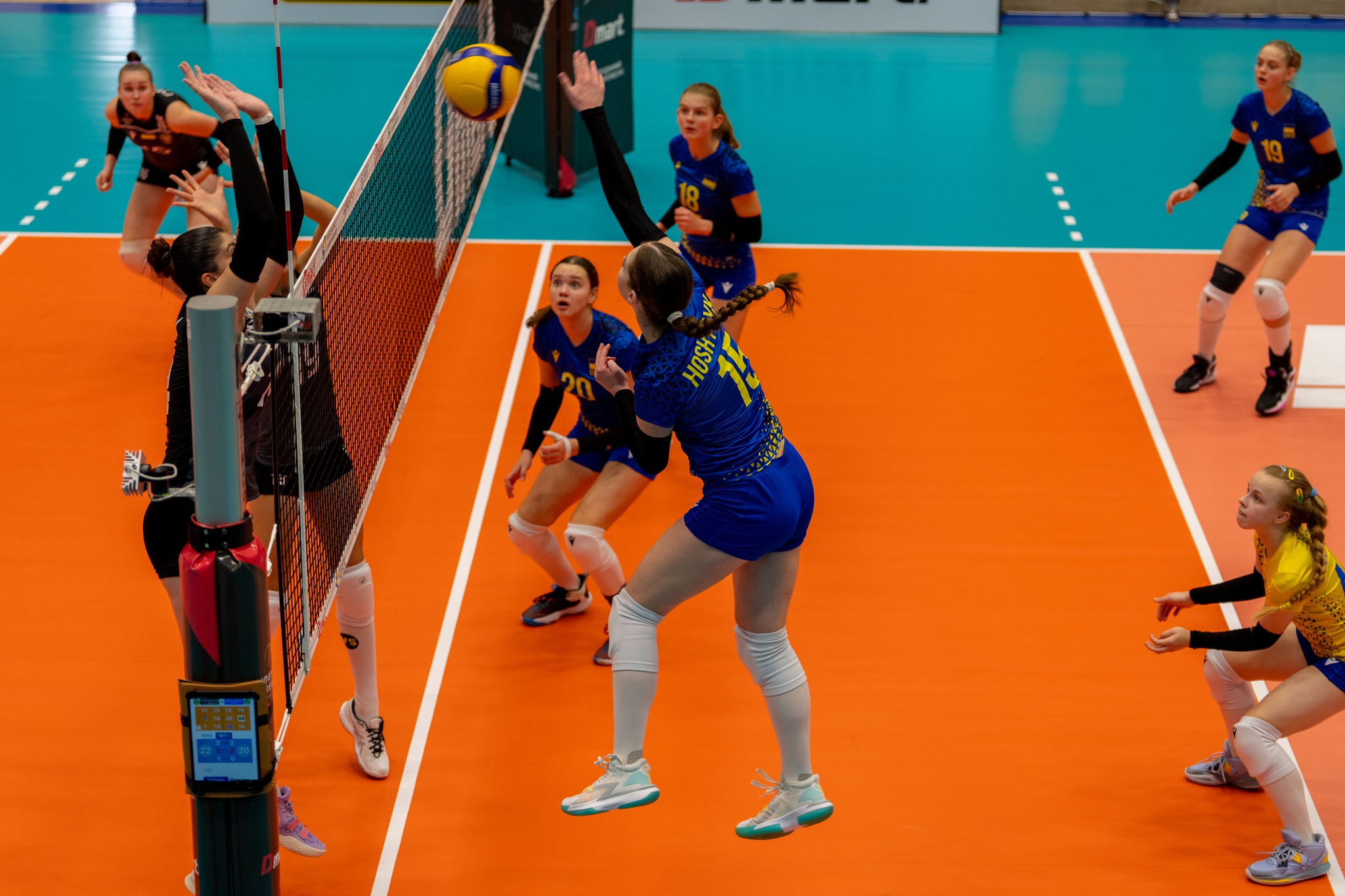 g-u16.jpg