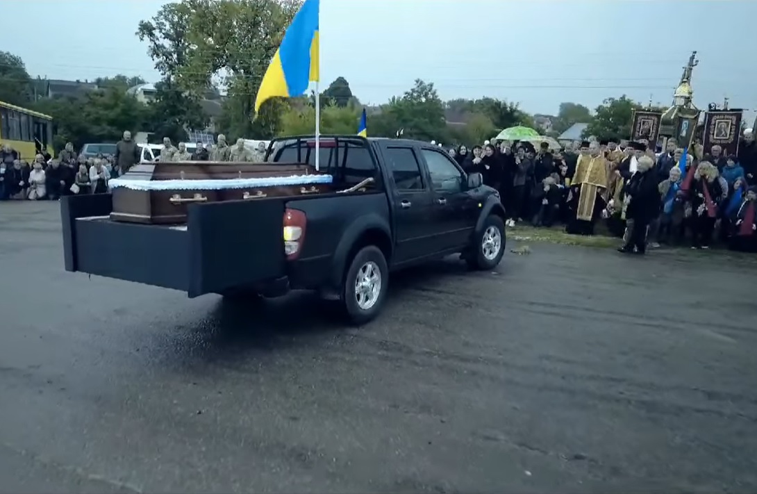 аіиі.jpg
