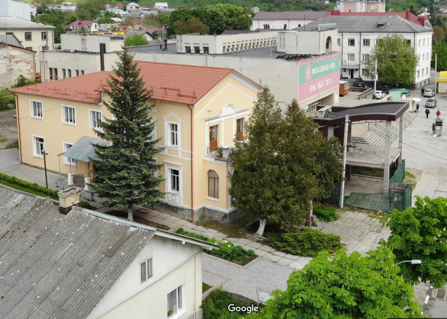 knygozbirnya2.jpg