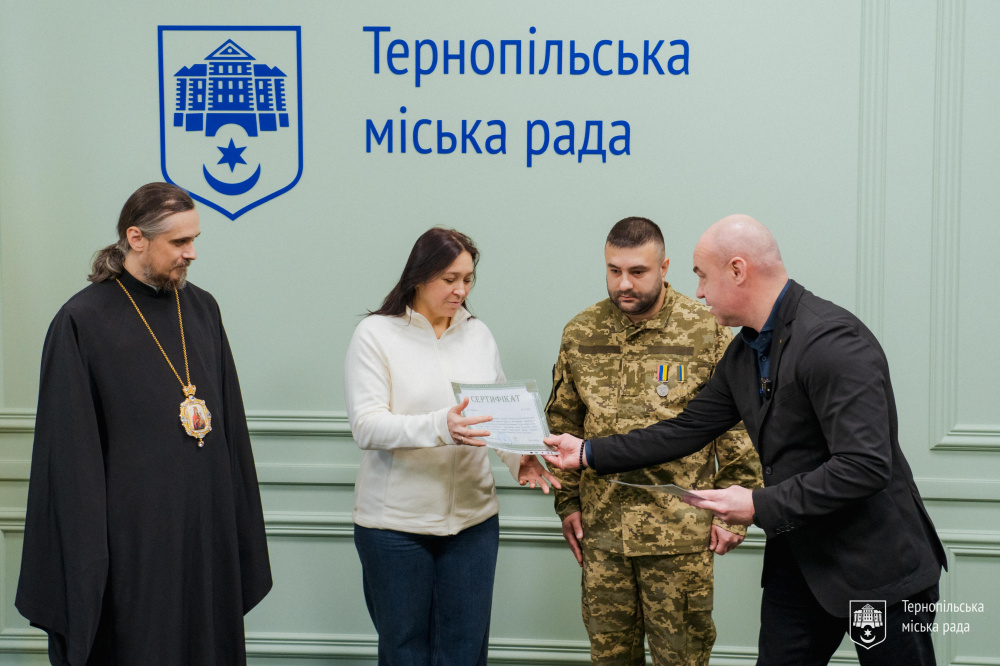 vruchennya-sertifikativ-na-gitlo-06-12-2024-1.jpg
