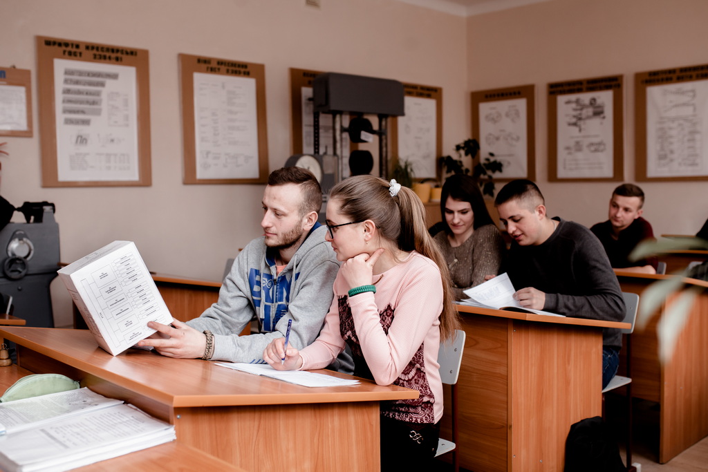 Кабінет_кресленя.jpg